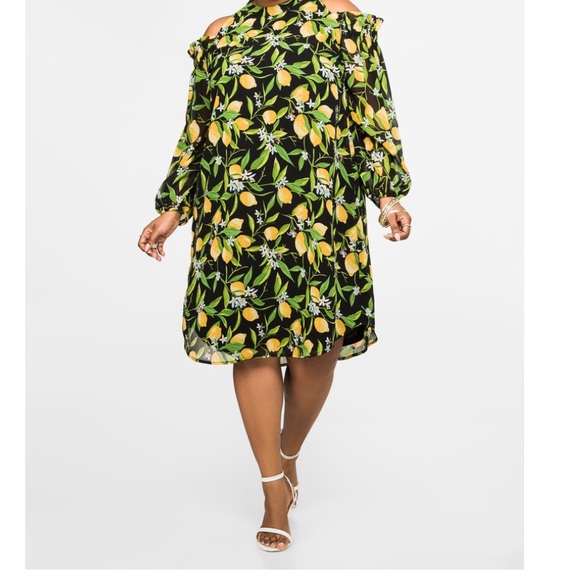 Ashley Stewart Dresses & Skirts - Lemon Print Cold-Shoulder Dress Sz. 26/28